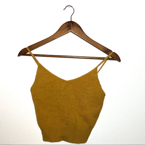 Mustard Knitted Crop Top Women’s Small Active USA - Picture 1 of 4